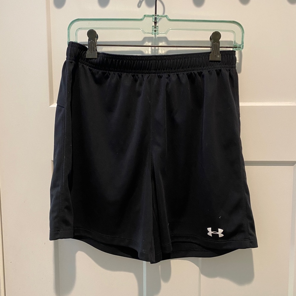 Black Under Armour Shorts Size SM